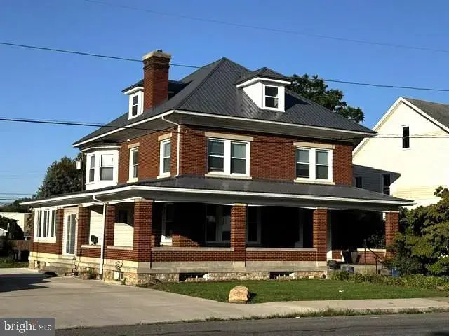 422 S Main, Lewistown