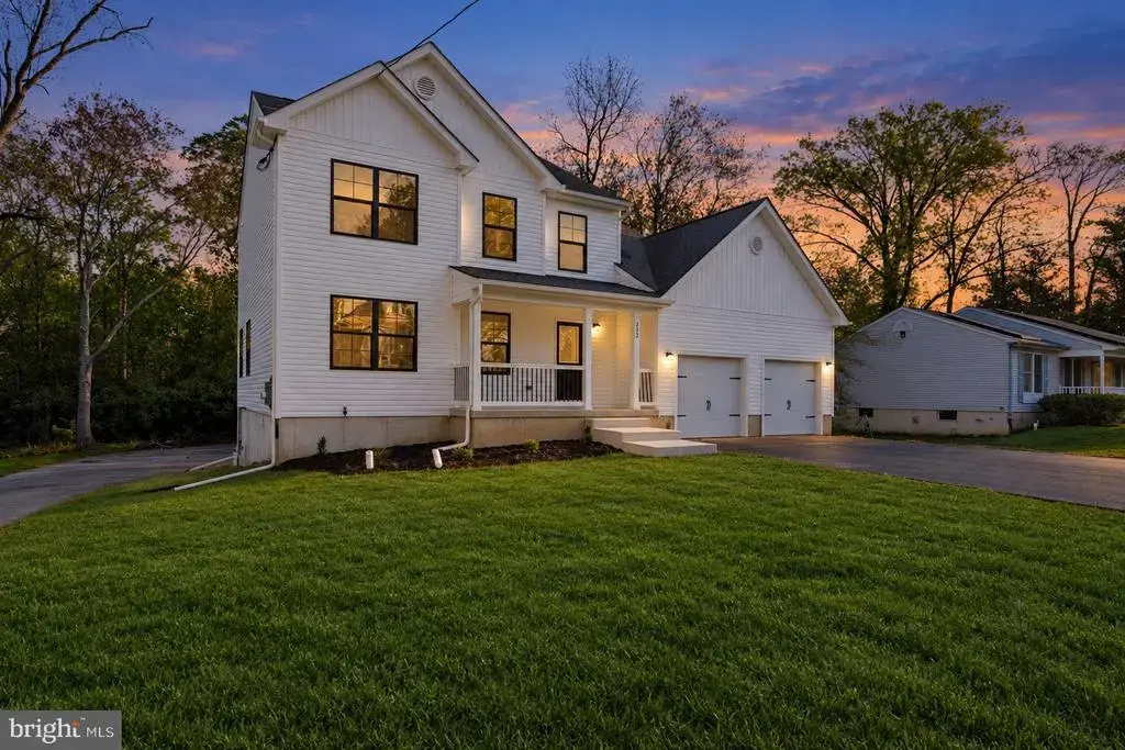 212 Lotus Ave, VOORHEES