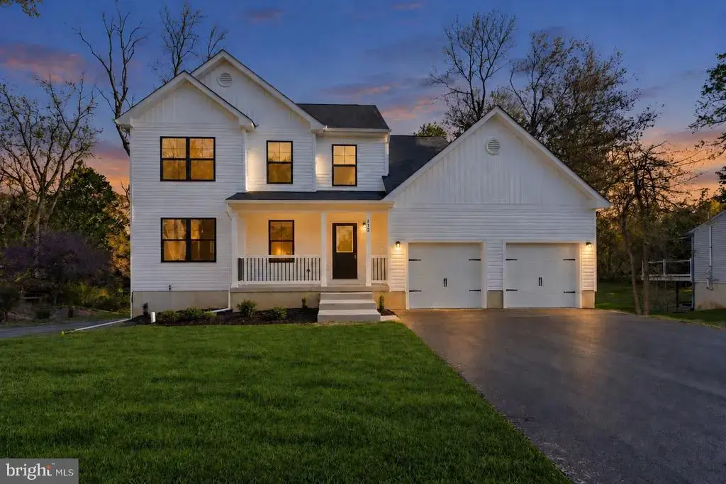 212 Lotus Ave, VOORHEES