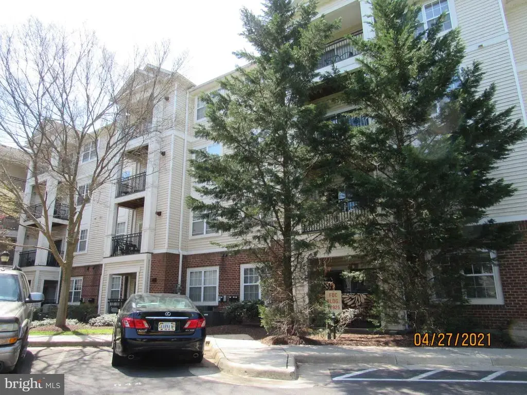 12925 Centre Park Cir #207, HERNDON