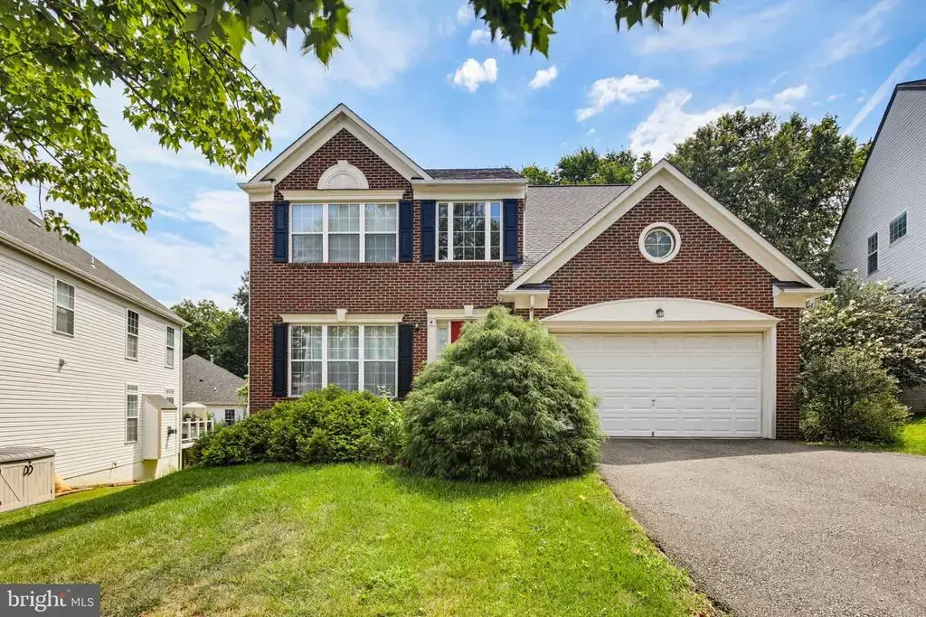 4 Summit Ridge Ct, GERMANTOWN
