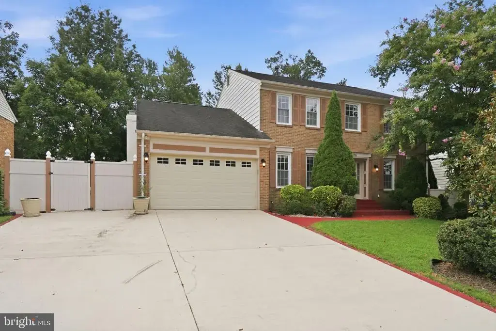 6516 Democracy Blvd, BETHESDA