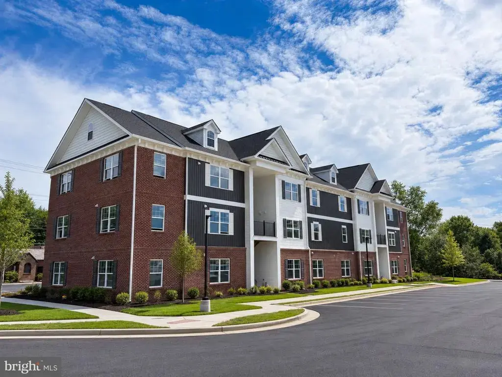 365 Butler Ave W #1b, NEW BRITAIN