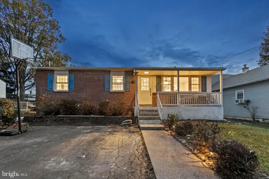 4666 Oak Ave, FEASTERVILLE TREVOSE
