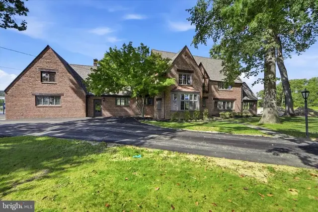 949 E Swedesford Rd, Exton
