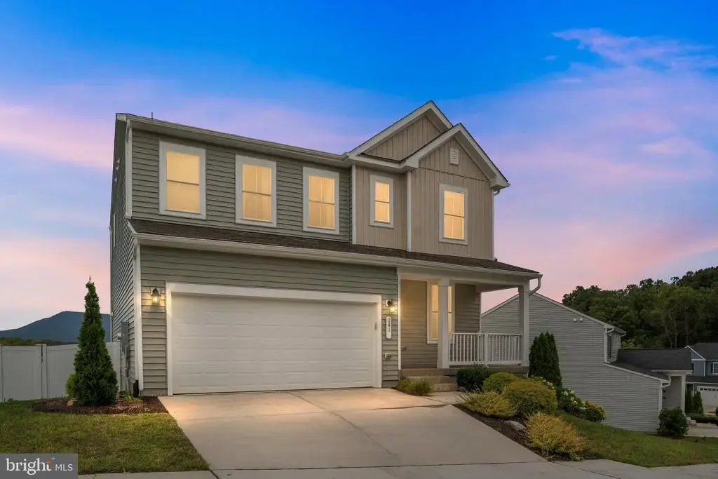 241 Cedar Spring Dr, STRASBURG