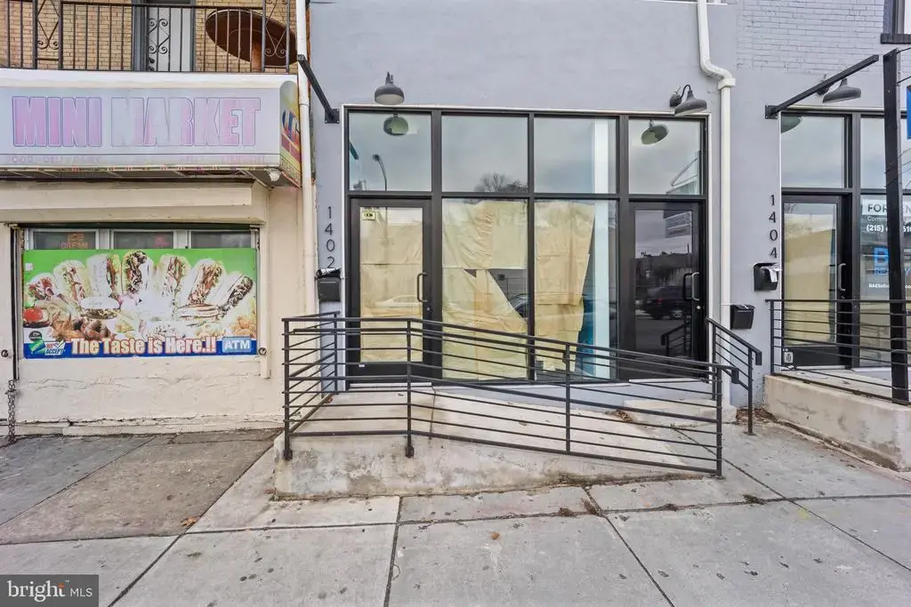 1402-1404 52, PHILADELPHIA