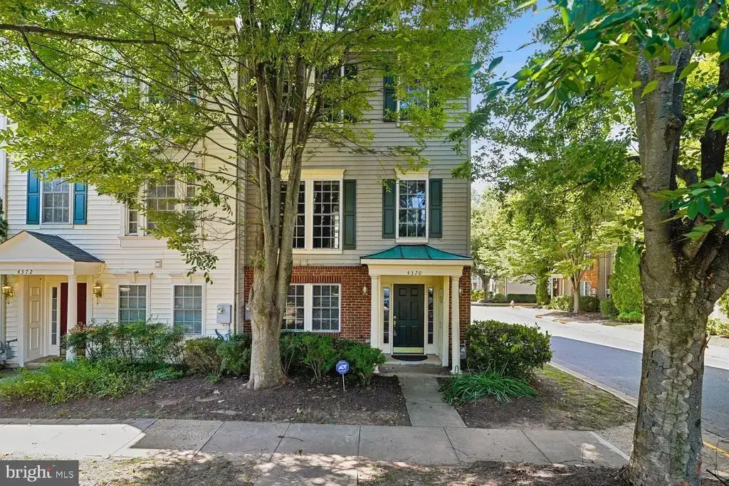 4370 Thomas Brigade Ln, FAIRFAX