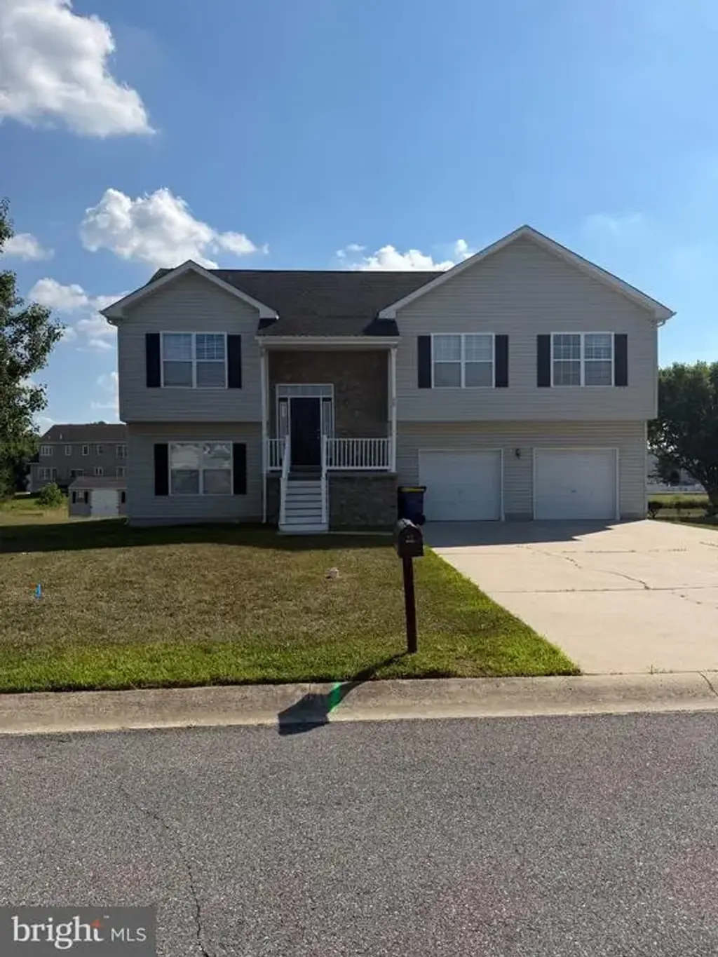 75 Fields Dr, SMYRNA