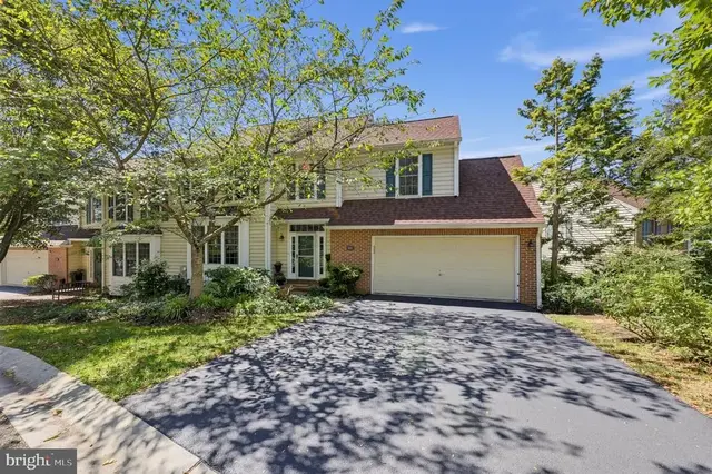 200 Hillsboro Mills Ln #59, Wallingford