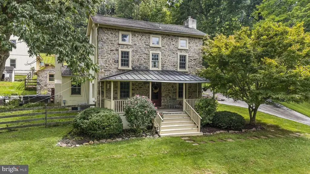 1272 Hollow Rd, CHESTER SPRINGS