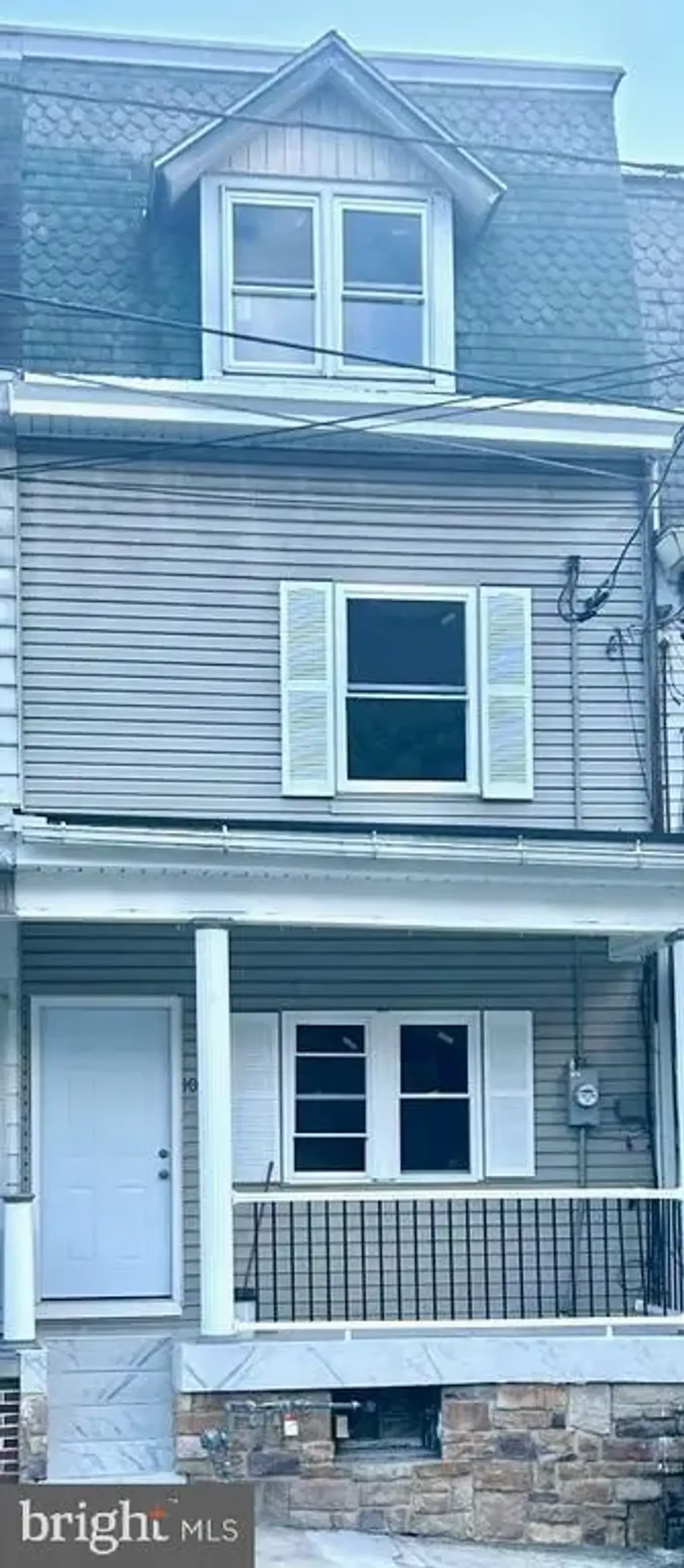 1017 Laurel Blvd, POTTSVILLE