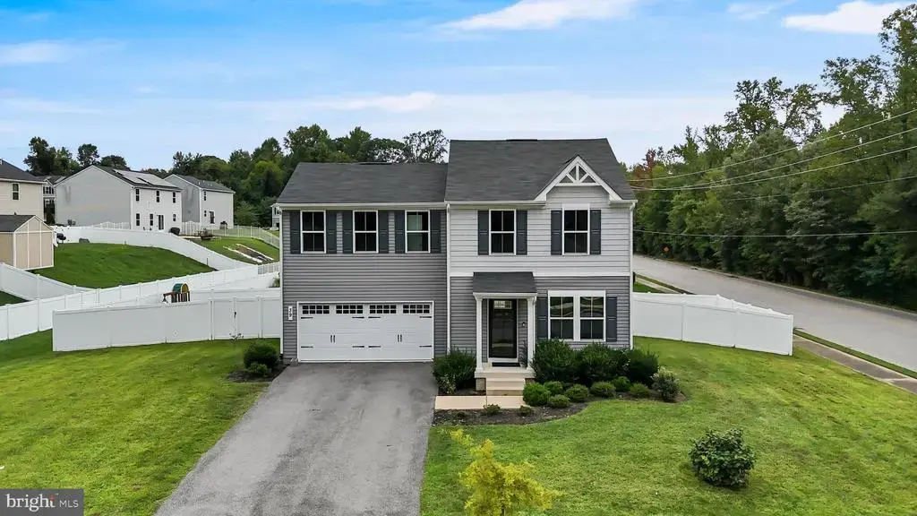 39 Willow Woods Dr, LA PLATA
