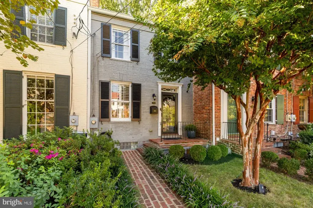 709 S Royal St, ALEXANDRIA