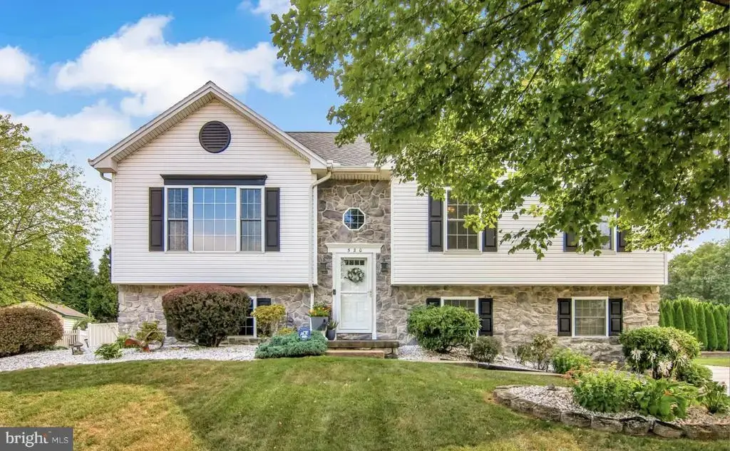 520 Hamilton Dr, MIDDLETOWN