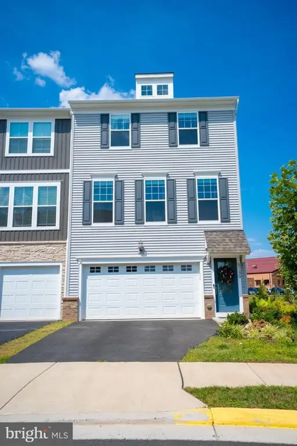8790 Kensington Church St, MANASSAS
