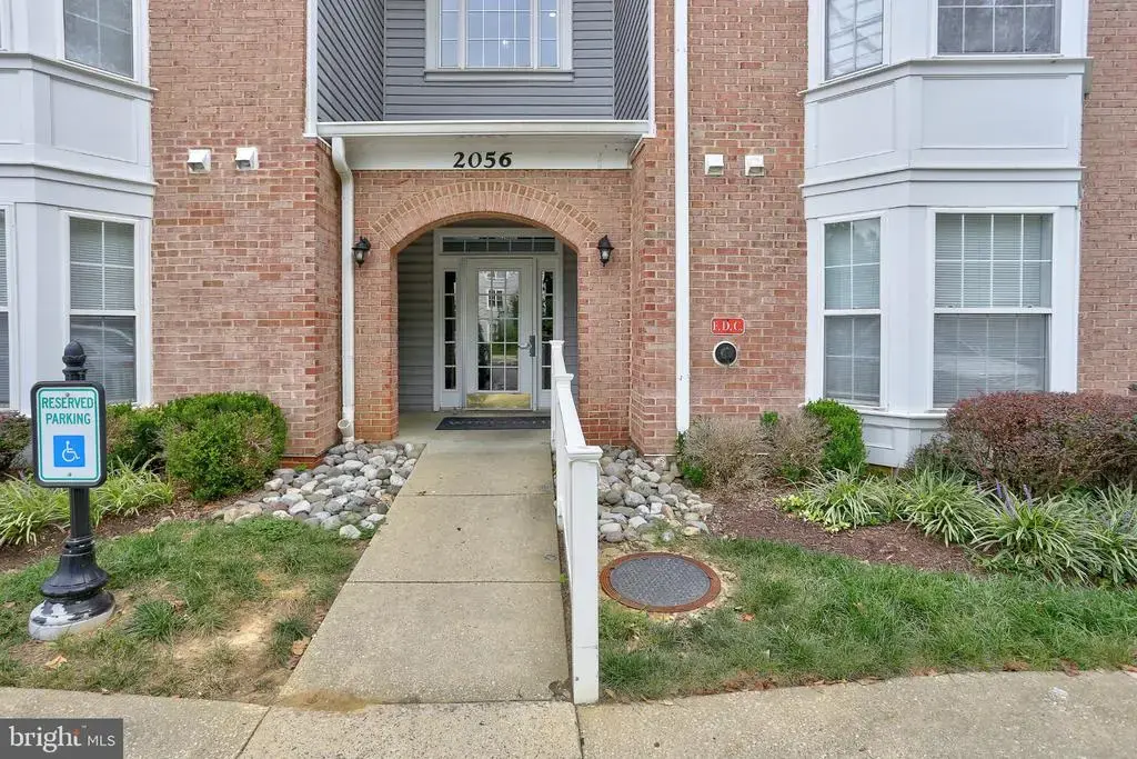 2056 Quaker Way #1, ANNAPOLIS