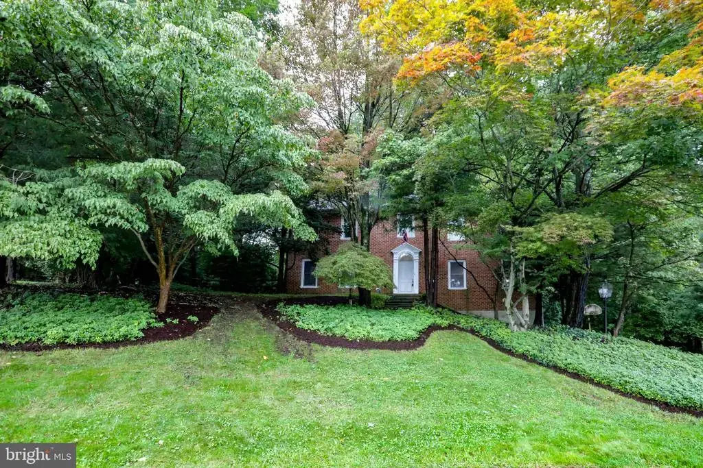 83 Flint Ridge Dr, READING
