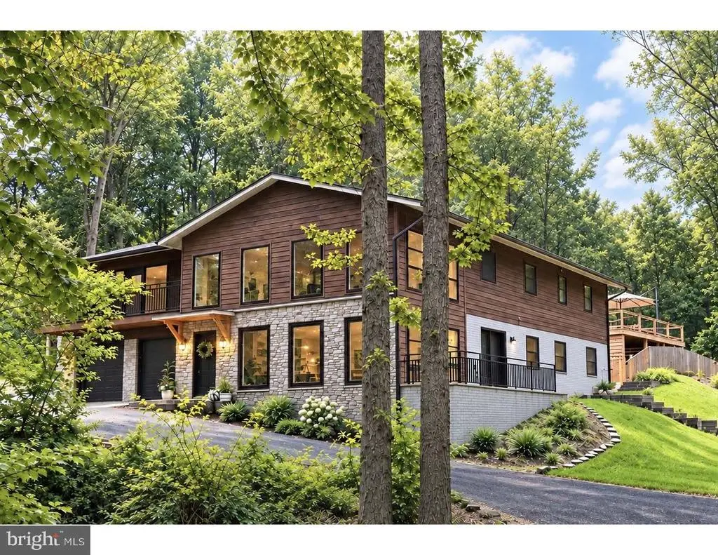 10204 Westford Dr, VIENNA