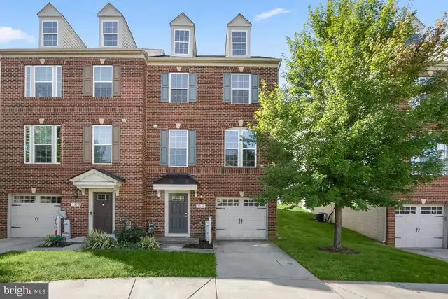 3216 Vogel Rd, Ellicott City