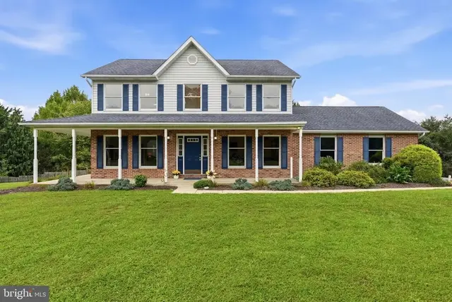 6360 Fireside Haven, Sykesville