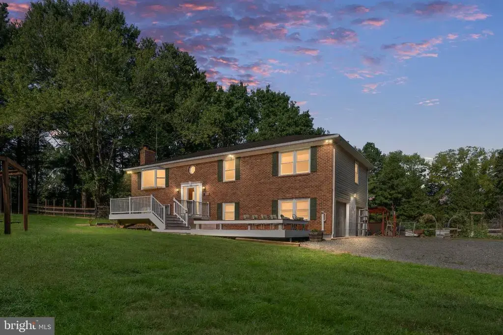 31 Apache Ln, STAFFORD