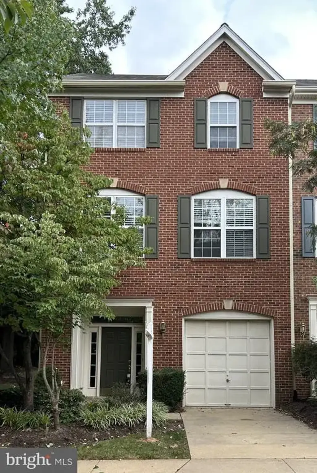 4025 Shaughnessy Ct, FAIRFAX