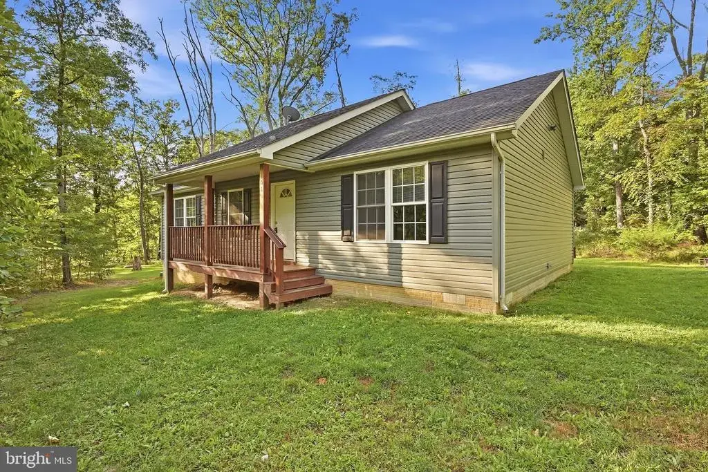 101 Brier Rabbit Ct, WINCHESTER