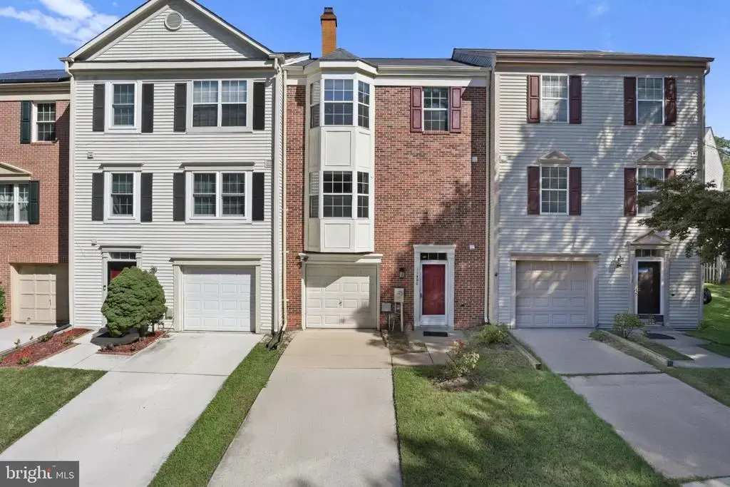 11420 Hermosa Dr, LAUREL
