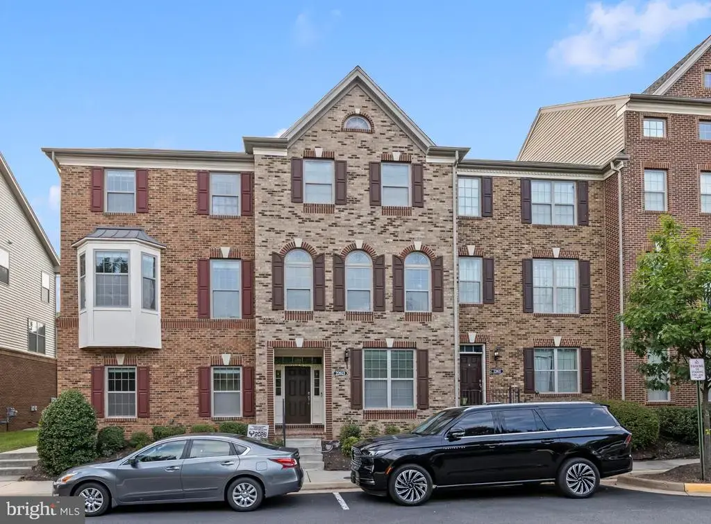 22615 Norwalk Sq, ASHBURN