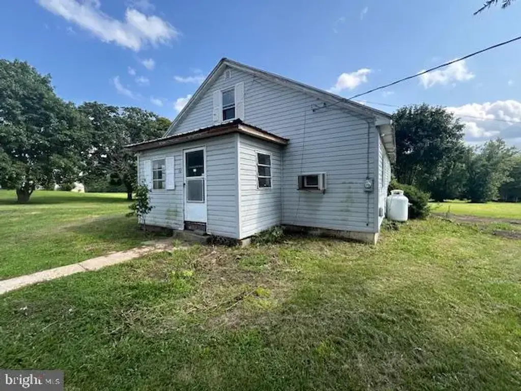 30 New Lancaster Valley Rd, MILROY