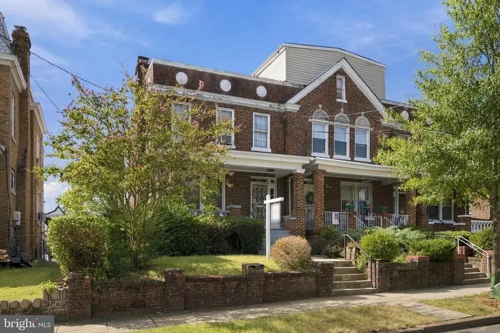 418 Nicholson St Nw, WASHINGTON