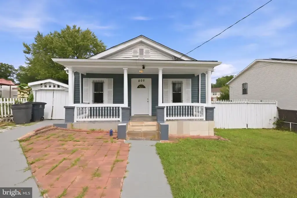 805 Eastern Ave, FAIRMOUNT HEIGHTS