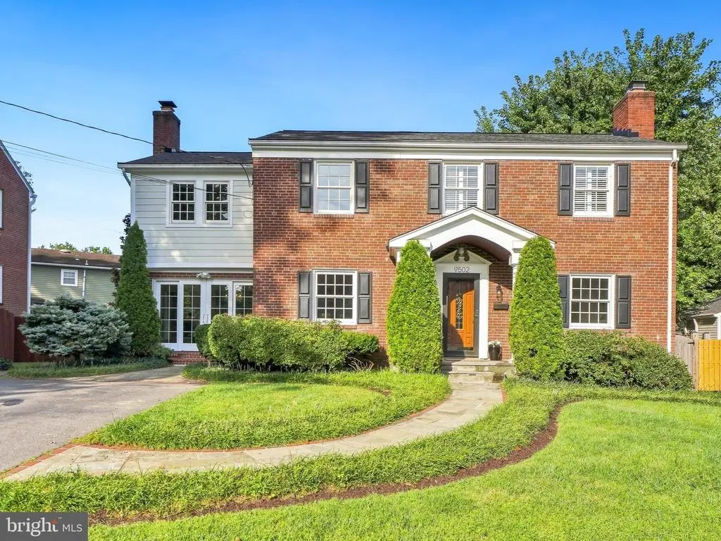9502 Edgeley Rd, BETHESDA