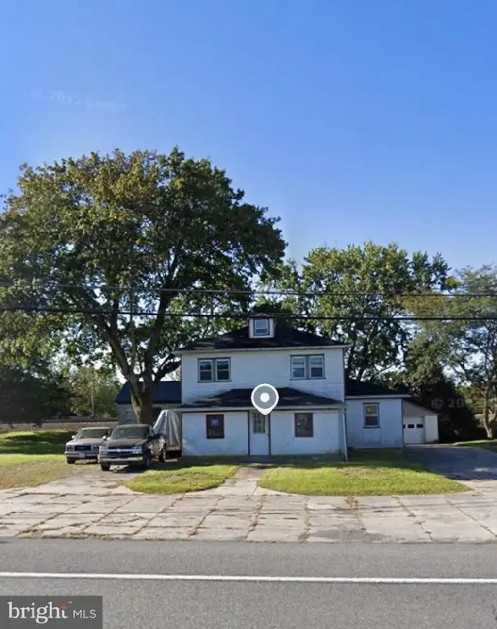 1220 W Main St, MT JOY