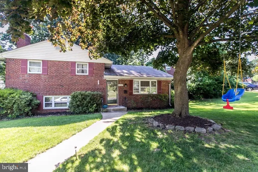 12217 Hunters Ln, ROCKVILLE