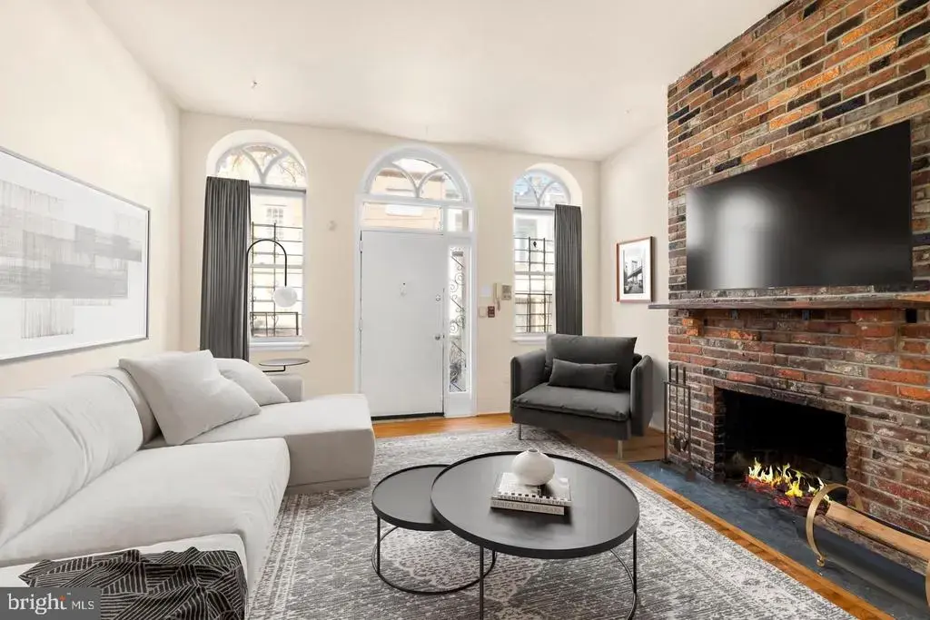 234 Bainbridge St #1f, PHILADELPHIA