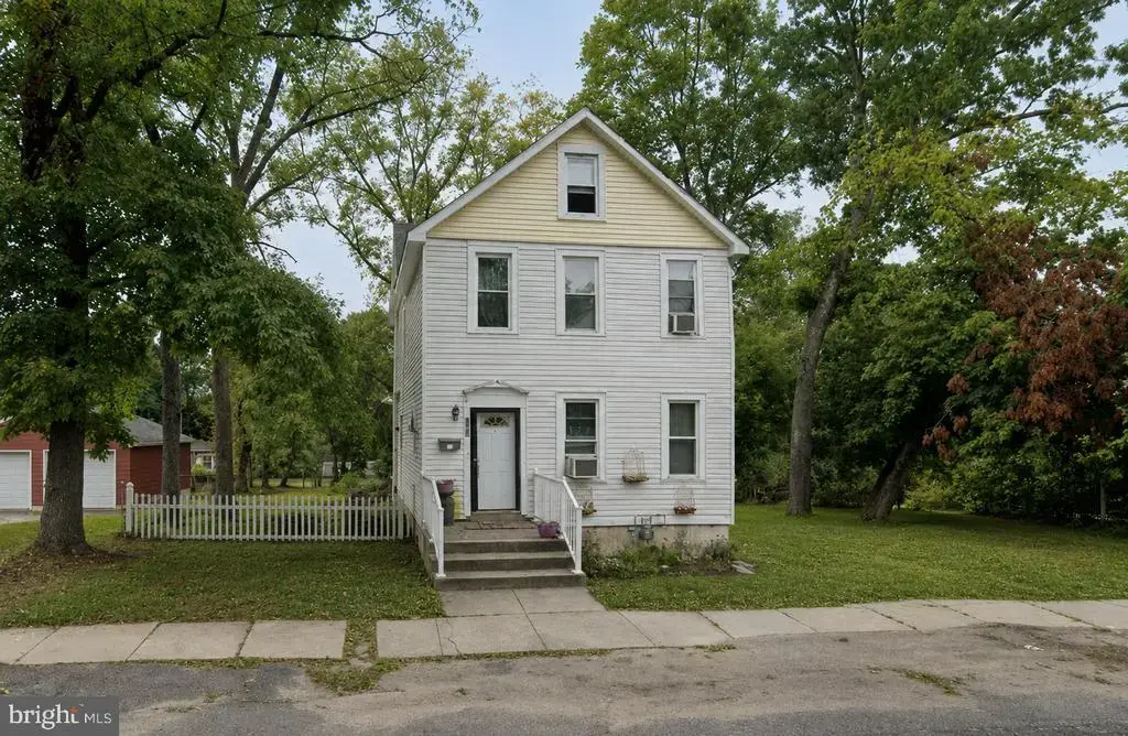 232 Berlin Rd, CLEMENTON