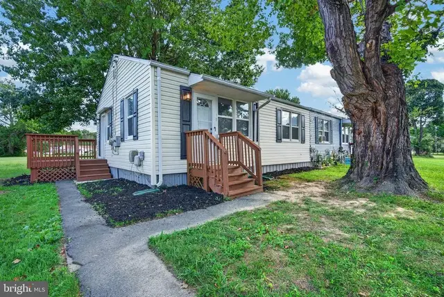 38 Aberdeen Ave, Aberdeen