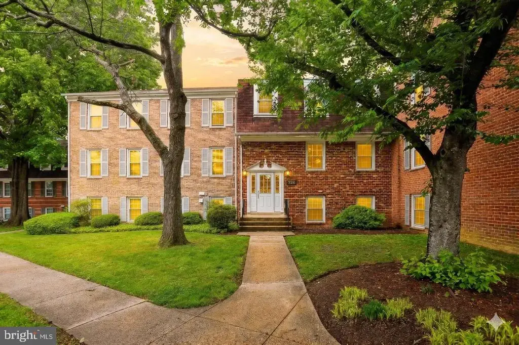 726 Quince Orchard Blvd #726-102, GAITHERSBURG