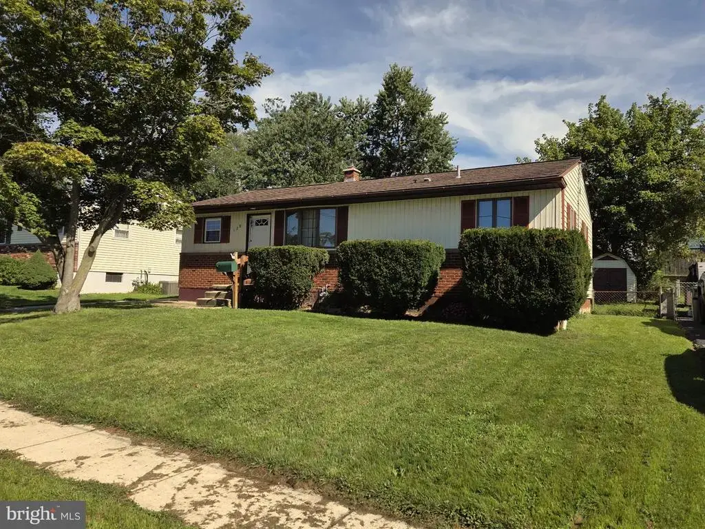 128 W Edinburgh Dr, NEW CASTLE
