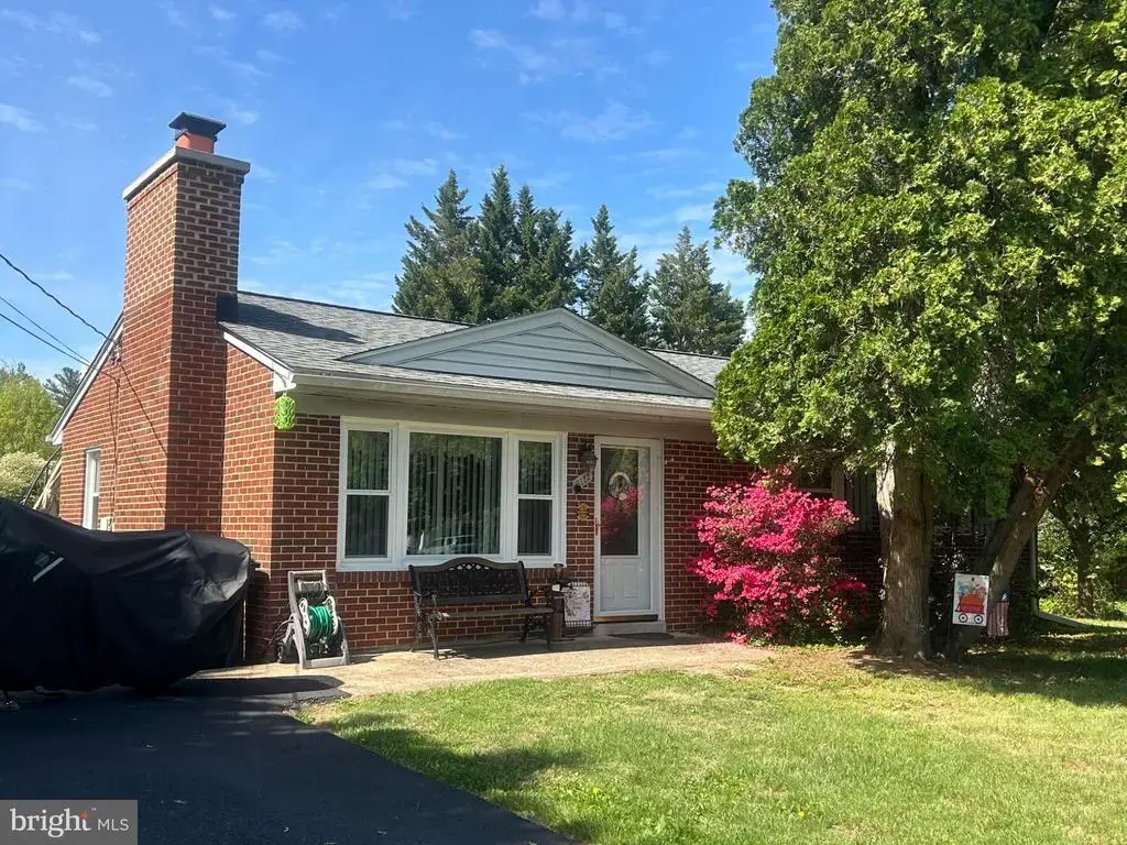 6122 Thompson Dr, CLARKSVILLE