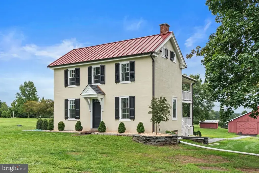 1121 Deer Run Rd, OTTSVILLE