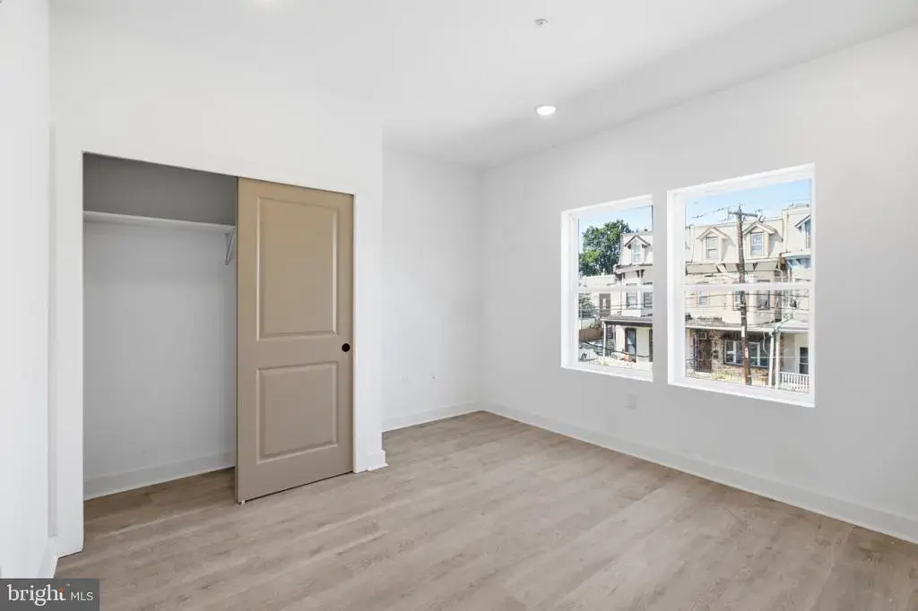 669 N 39th St #2, PHILADELPHIA