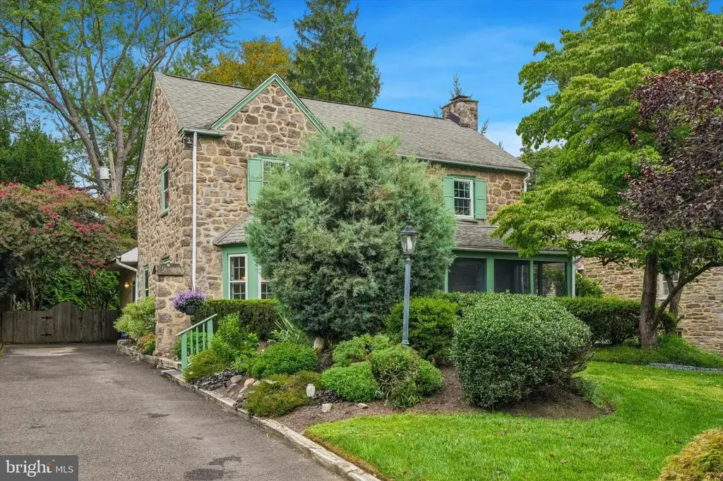625 Foxcroft Rd, ELKINS PARK