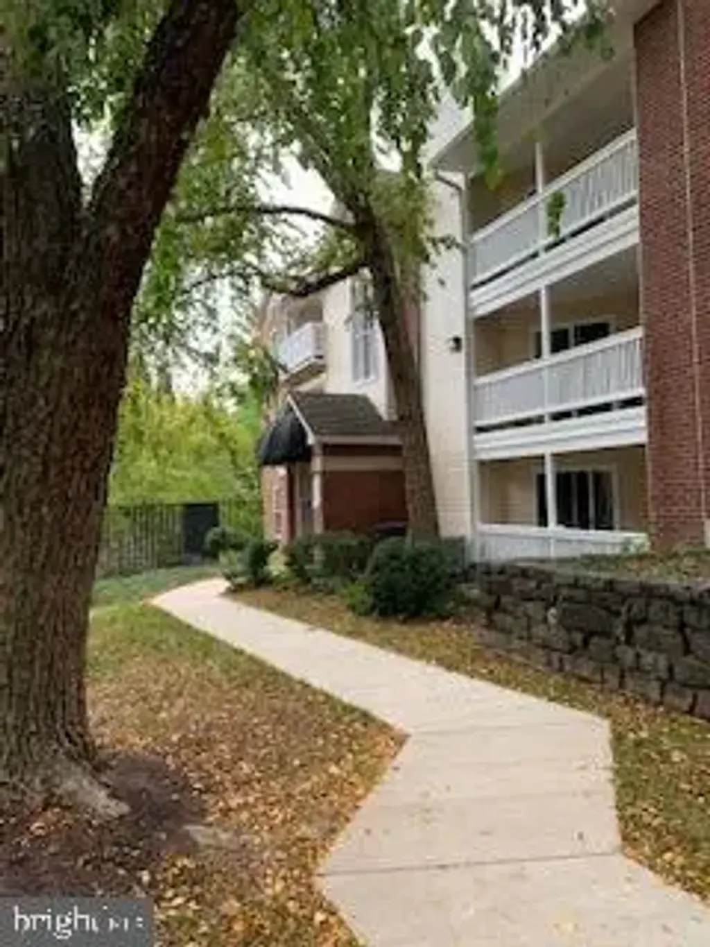 1532 Lincoln Way #103, MCLEAN