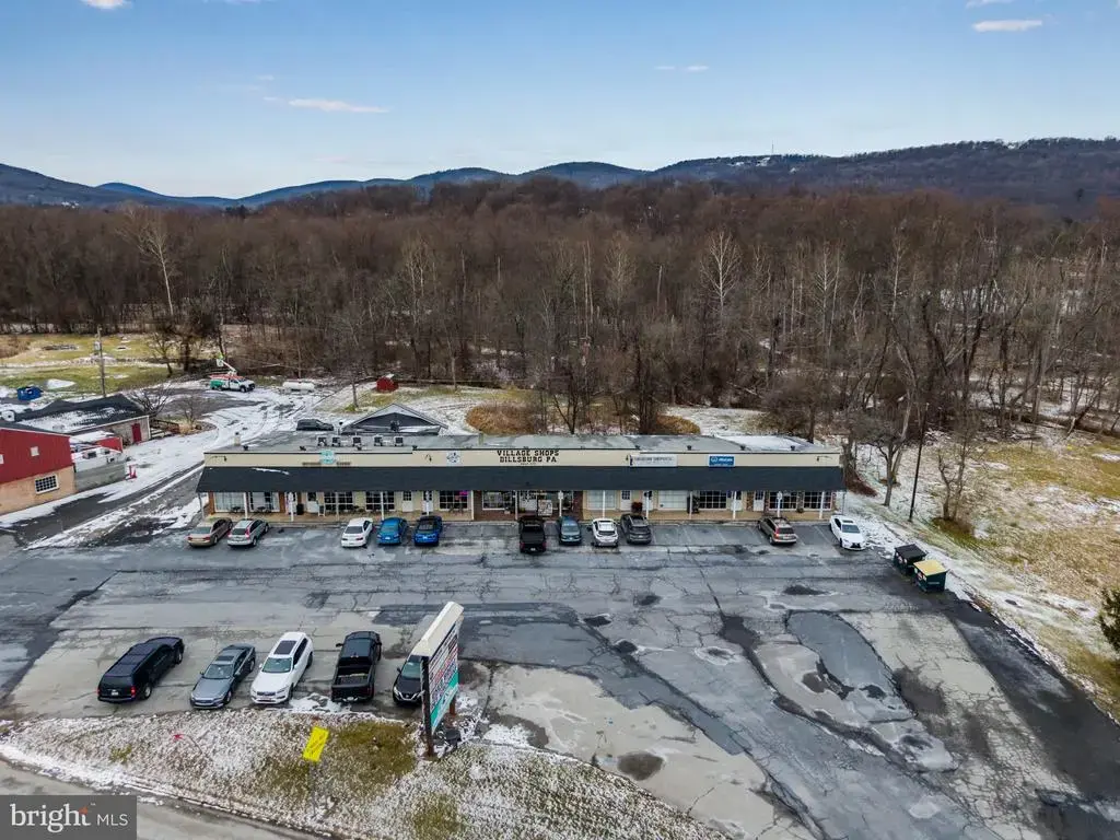 11 N Rt 15, DILLSBURG