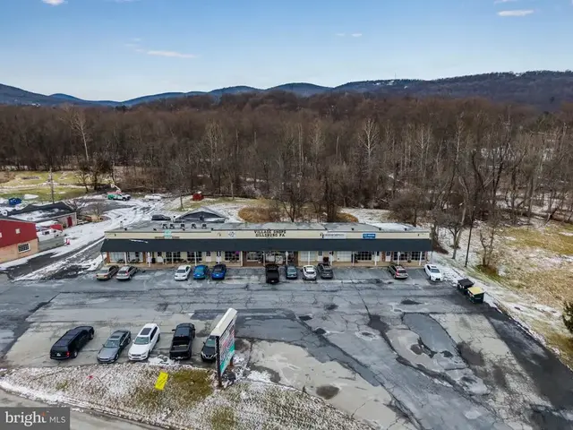 11 N Rt 15, Dillsburg
