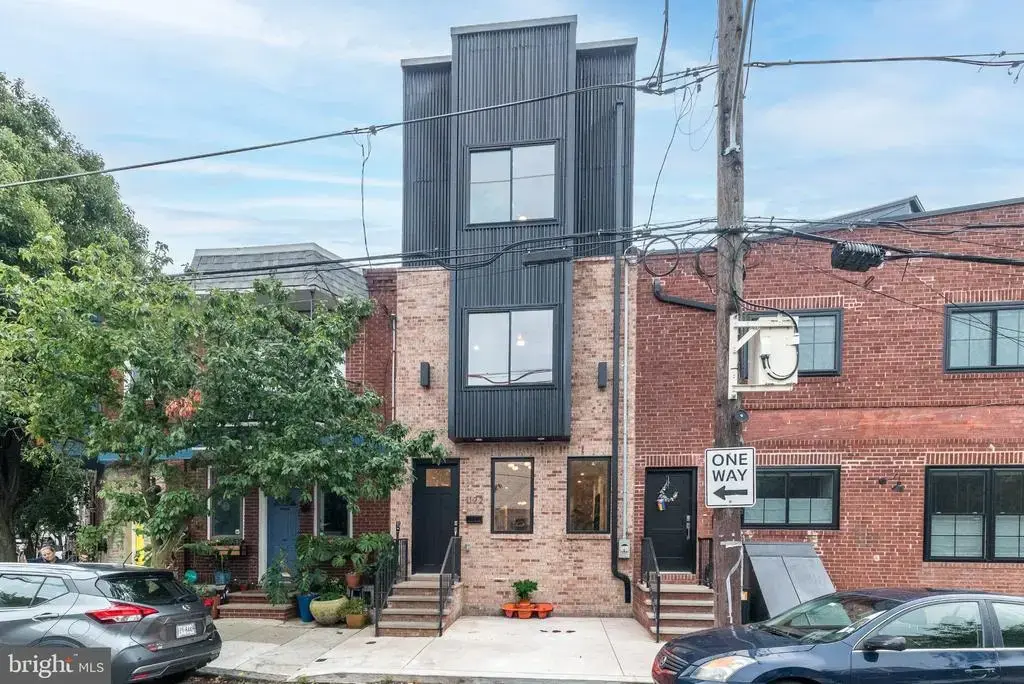 1122 Dickinson St, PHILADELPHIA