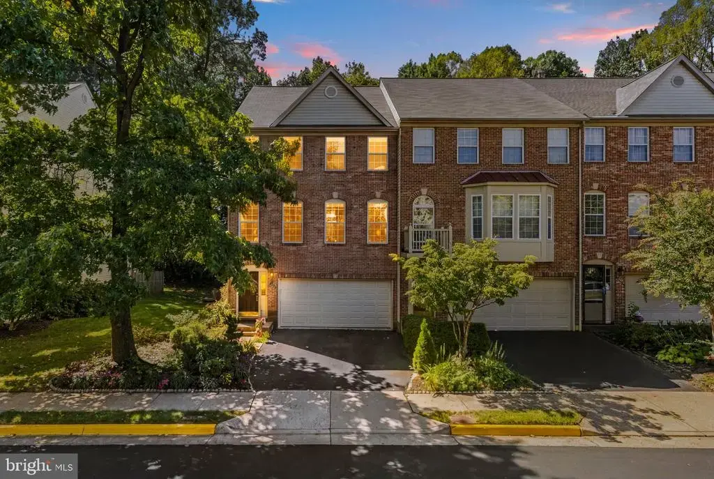 4222 Trumbo Ct, FAIRFAX